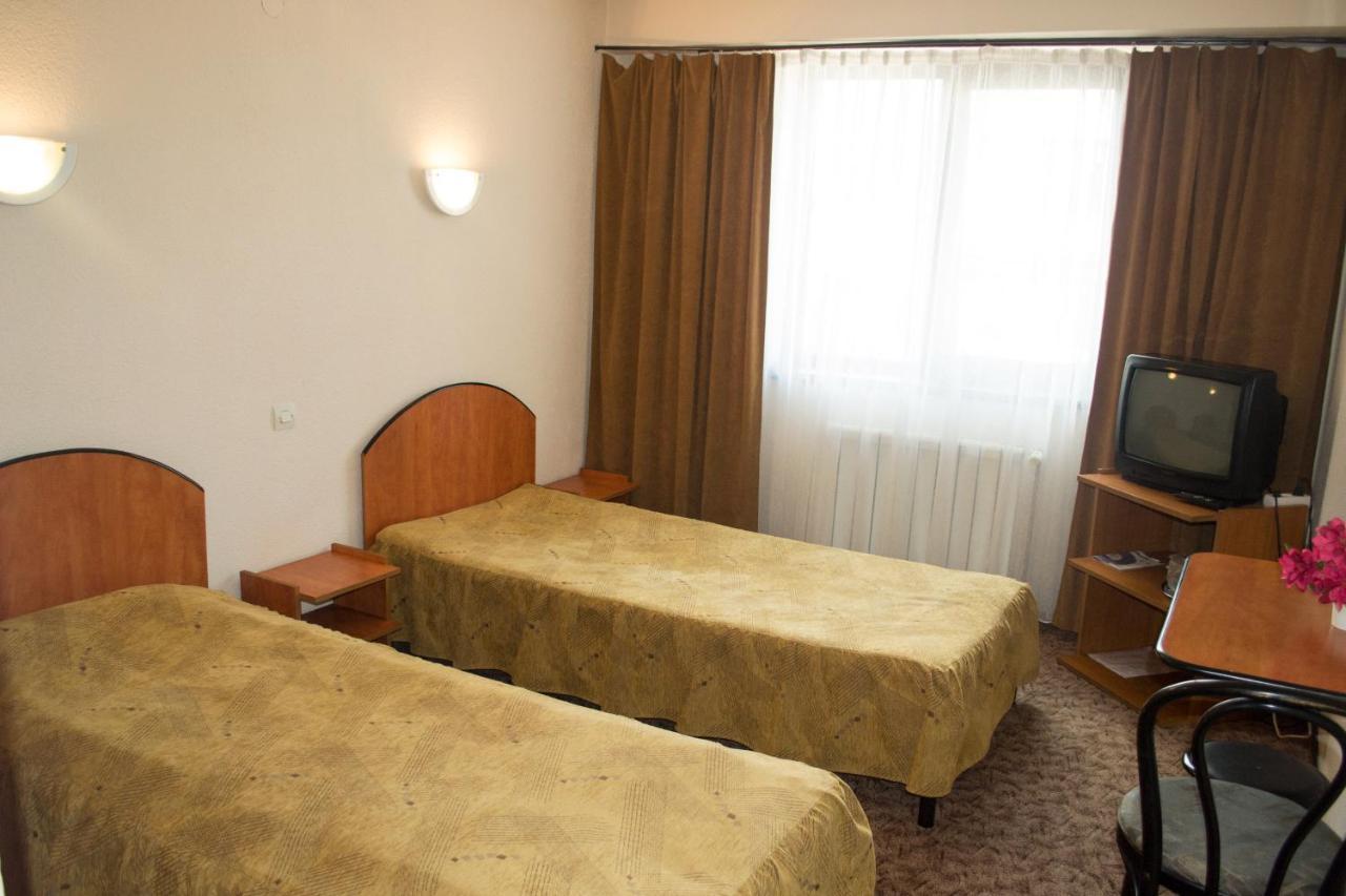 Pensiunea Mury Brasov Exterior photo